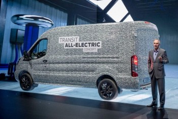 Xe Ford chạy điện ra mắt trong tháng 11 | Ford Transit Chạy Điện Mới 2020