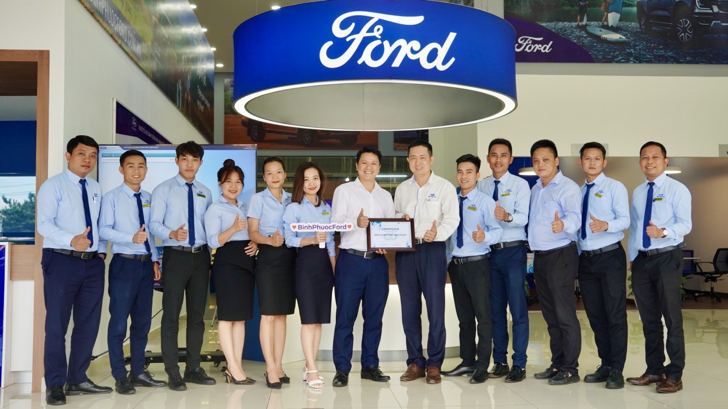 Đội ngũ kinh doanh Bình Phước Ford chính thức nhận được chứng nhận FGE theo tiêu chuẩn của Ford